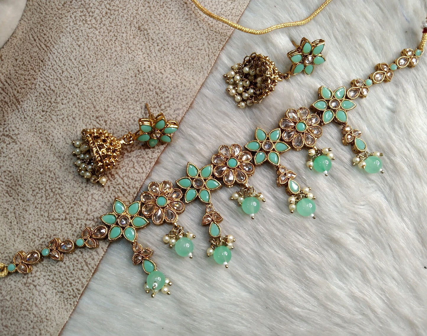 Indian  Jewellery Antique gold pink, dark gold, mint, green choker Tikka Set/Gold Bollywood niagara Set/Indian ethnic choker set