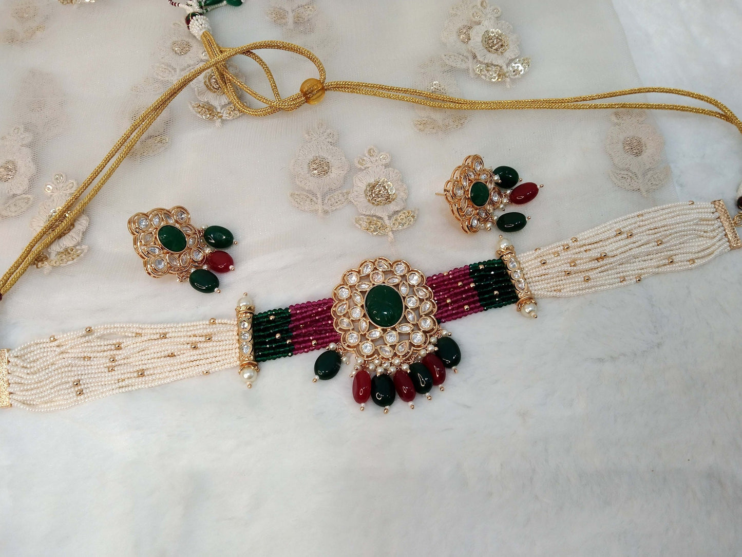 Indian Jewellery/Bridal Gold jadau Kundan choker Set/Indian Wedding maroon, green, Pink Kundan choker Jewellery nimy choker Necklace set