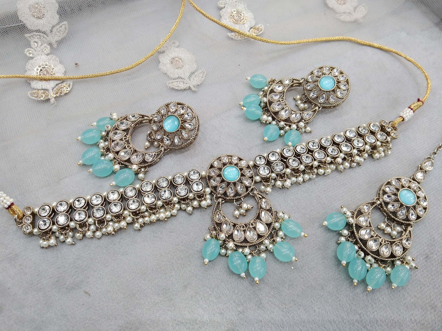 Choker Set / Antique gold sky blue choker Jewellery set/Indian kirty choker set