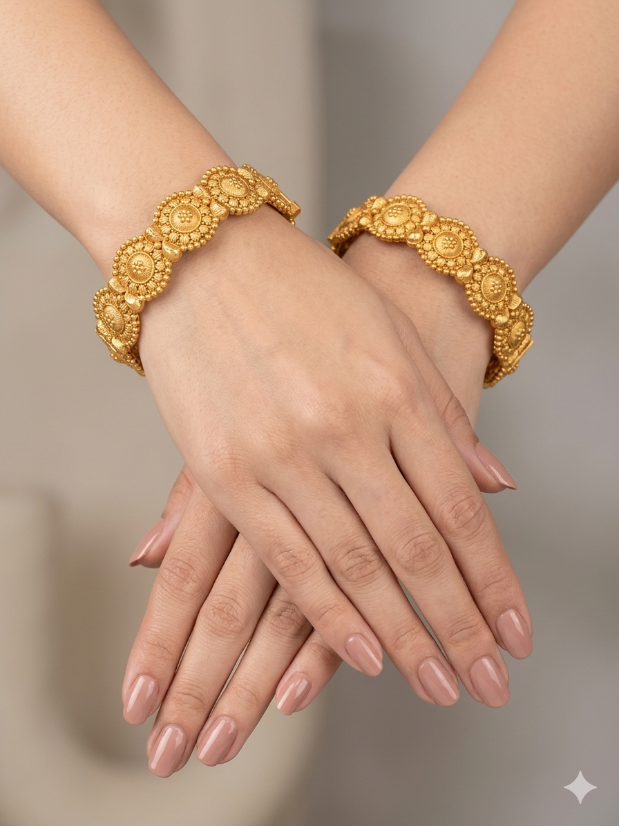 Indian bangles Traditional bollywood jewelry Riza Gold bangles