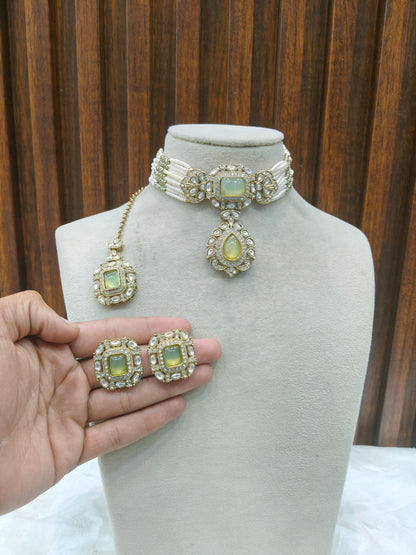 Pista kundan Choker Indian jewellery Gini sets