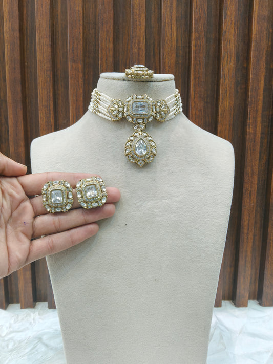 White kundan Choker Indian jewellery Gini sets