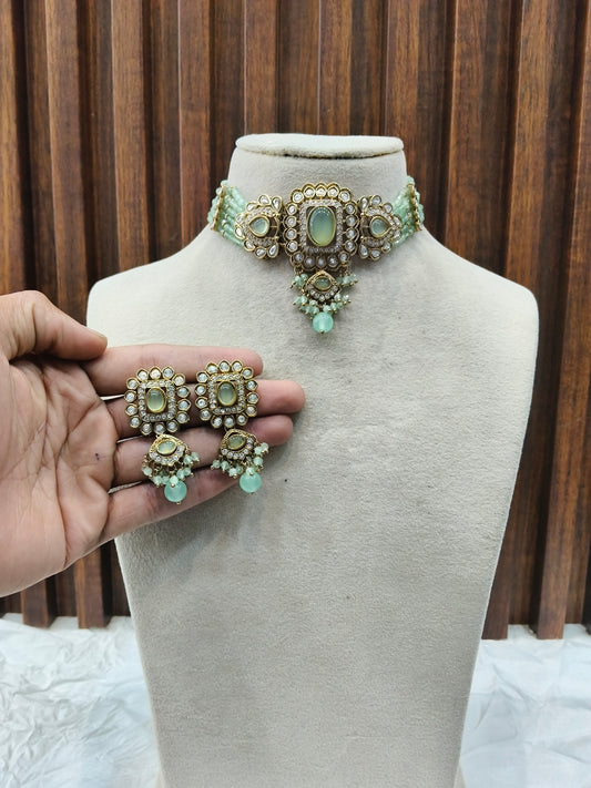 Pista kundan Choker Indian jewellery Gini sets
