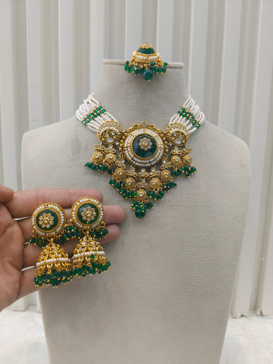 Green Kundan necklace Set/ kundan Indian jewellery kundan Fiza sets