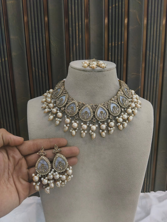 Antique Gold Necklace Set/ Antique gold Indian Betty Jewellery