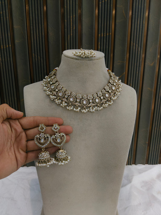 Antique Gold Necklace Set/ Antique gold Indian Betty Jewellery