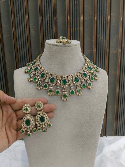 Antique Gold Green Necklace Set/ Antique gold Indian Lois Jewellery