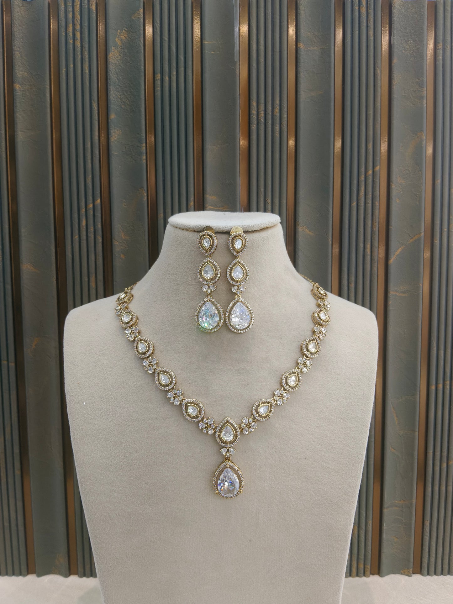 Antique Moissanite kundan necklace Indian Jewellery Hina Wedding Set