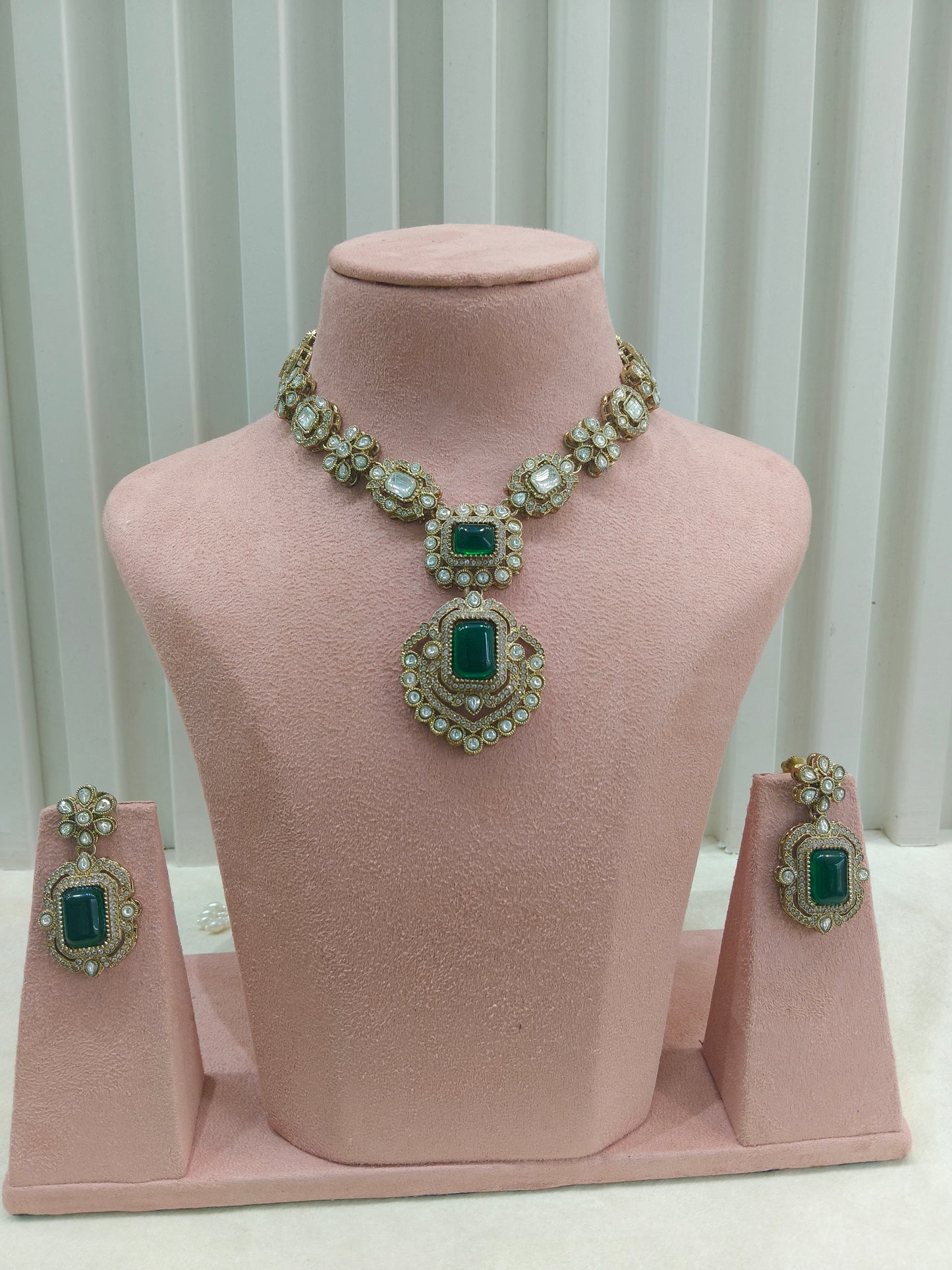 Antique Green Moissanite kundan necklace Indian Jewellery Hemu Wedding Sets