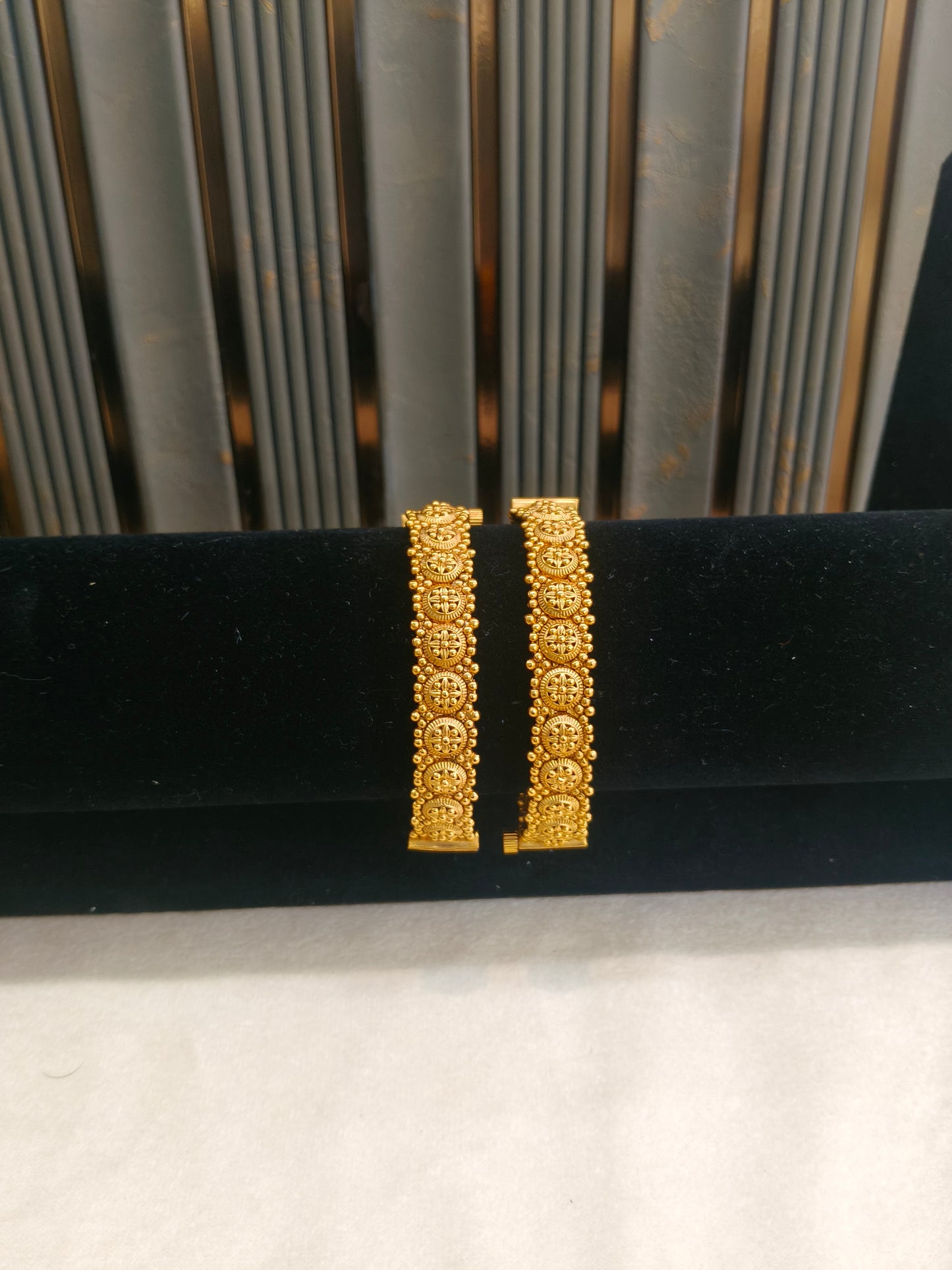 Indian bangles Traditional bollywood jewelry Panshi Gold bangles