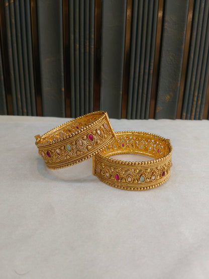 Indian bangles Traditional bollywood jewelry Multicolor Rua Gold bangles