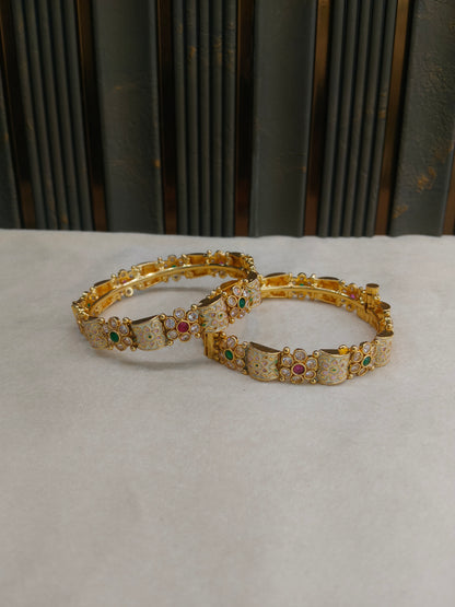 Indian bangles Traditional bollywood jewelry Ruby Green Liza Gold bangles