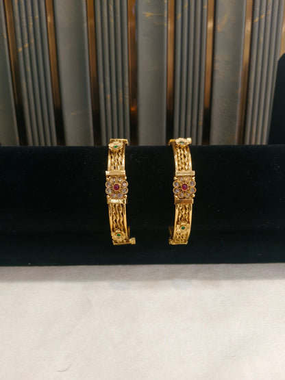Indian bangles Traditional bollywood jewelry Ruby Green Samia Gold bangles