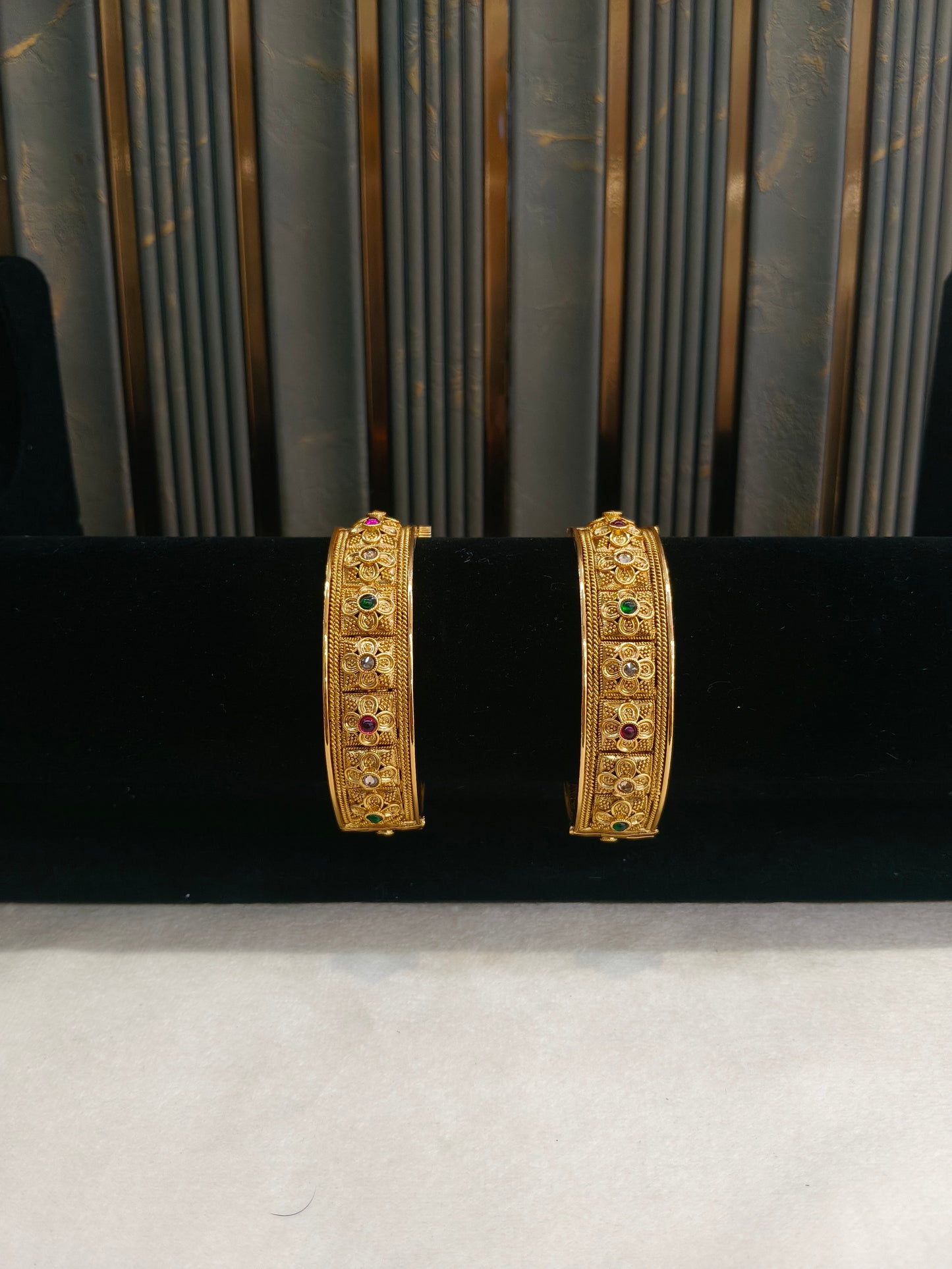 Indian bangles Traditional bollywood jewelry Ruby Green Azra Gold bangles