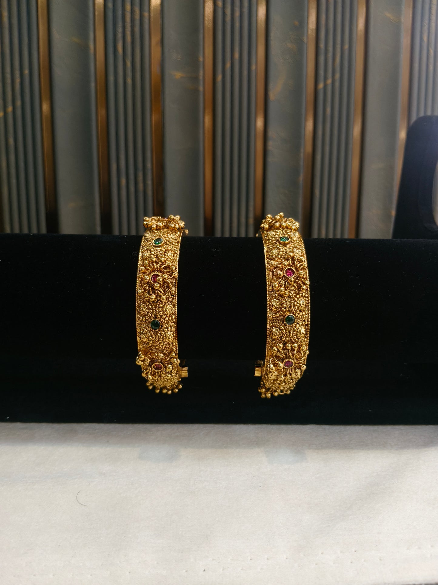 Indian bangles Traditional bollywood jewelry Ruby Green Ayma Gold bangles
