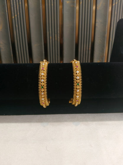 Indian bangles Traditional bollywood jewelry Ruby Green Hawwa Gold bangles