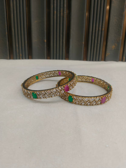 Indian bangles Traditional bollywood jewelry Ruby Green Antique CZ Stone Aloo bangles