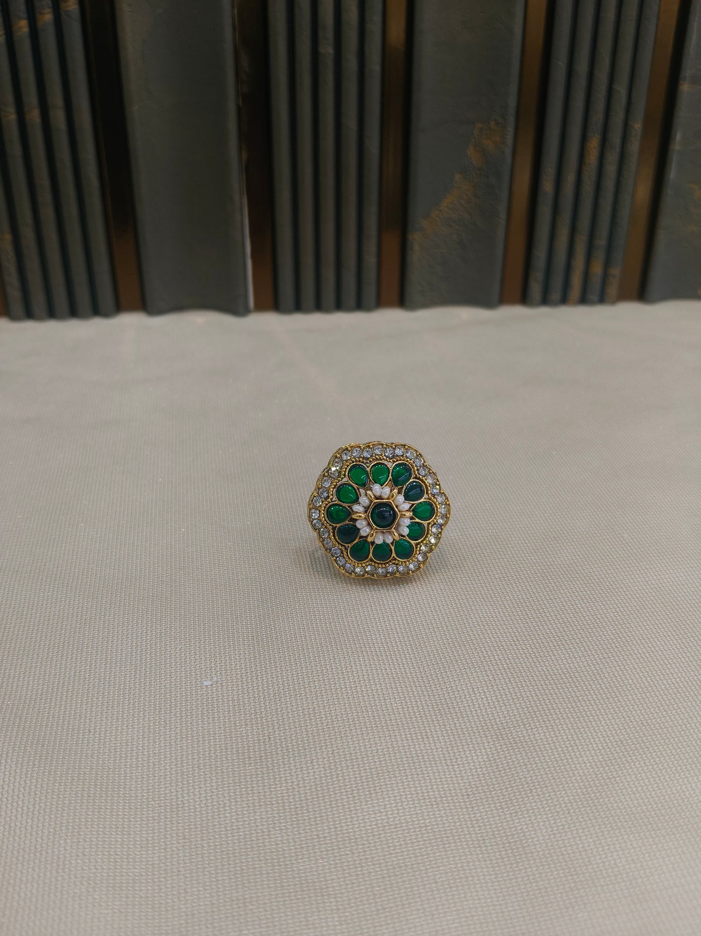 Kundan Adjustable Una Finger Rings