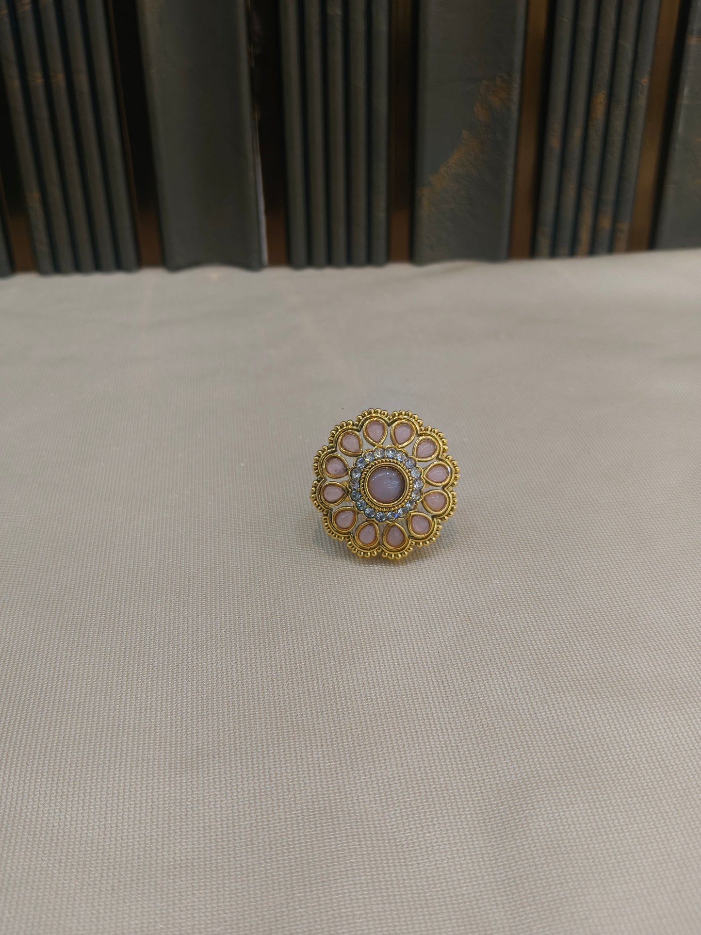 Kundan Adjustable Una Finger Rings