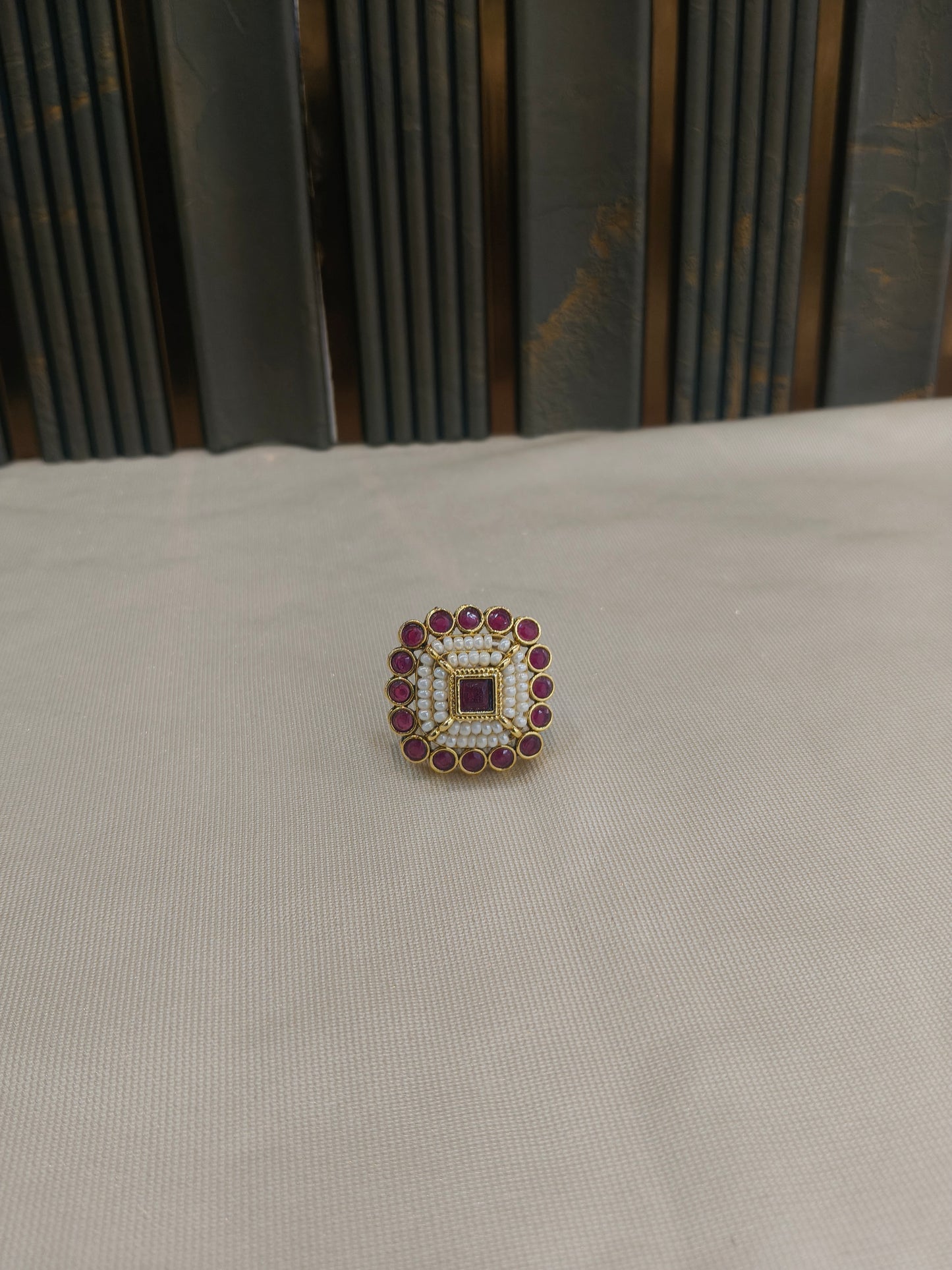 Kundan Adjustable Una Finger Rings