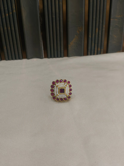 Kundan Adjustable Una Finger Rings