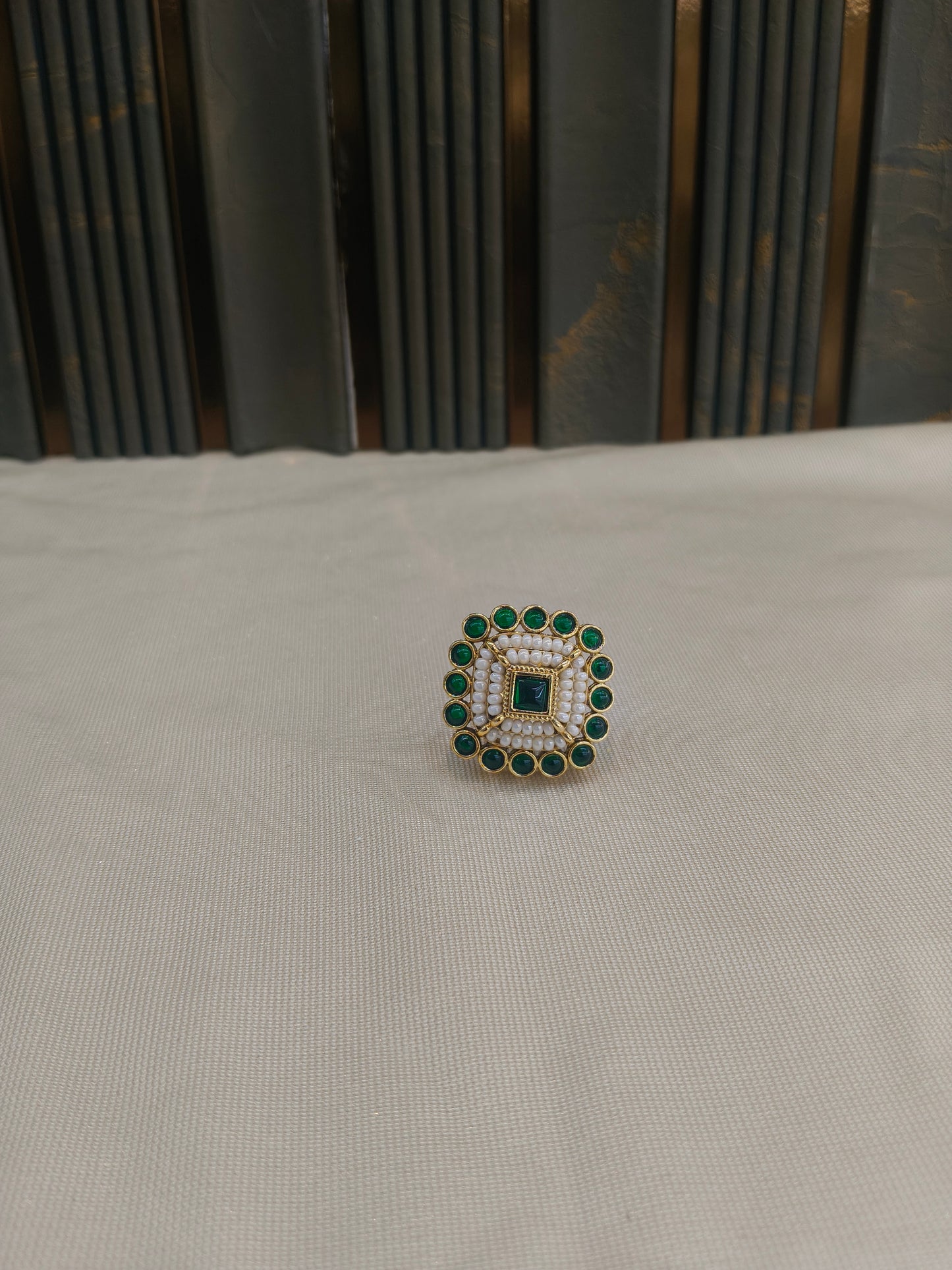 Kundan Adjustable Una Finger Rings