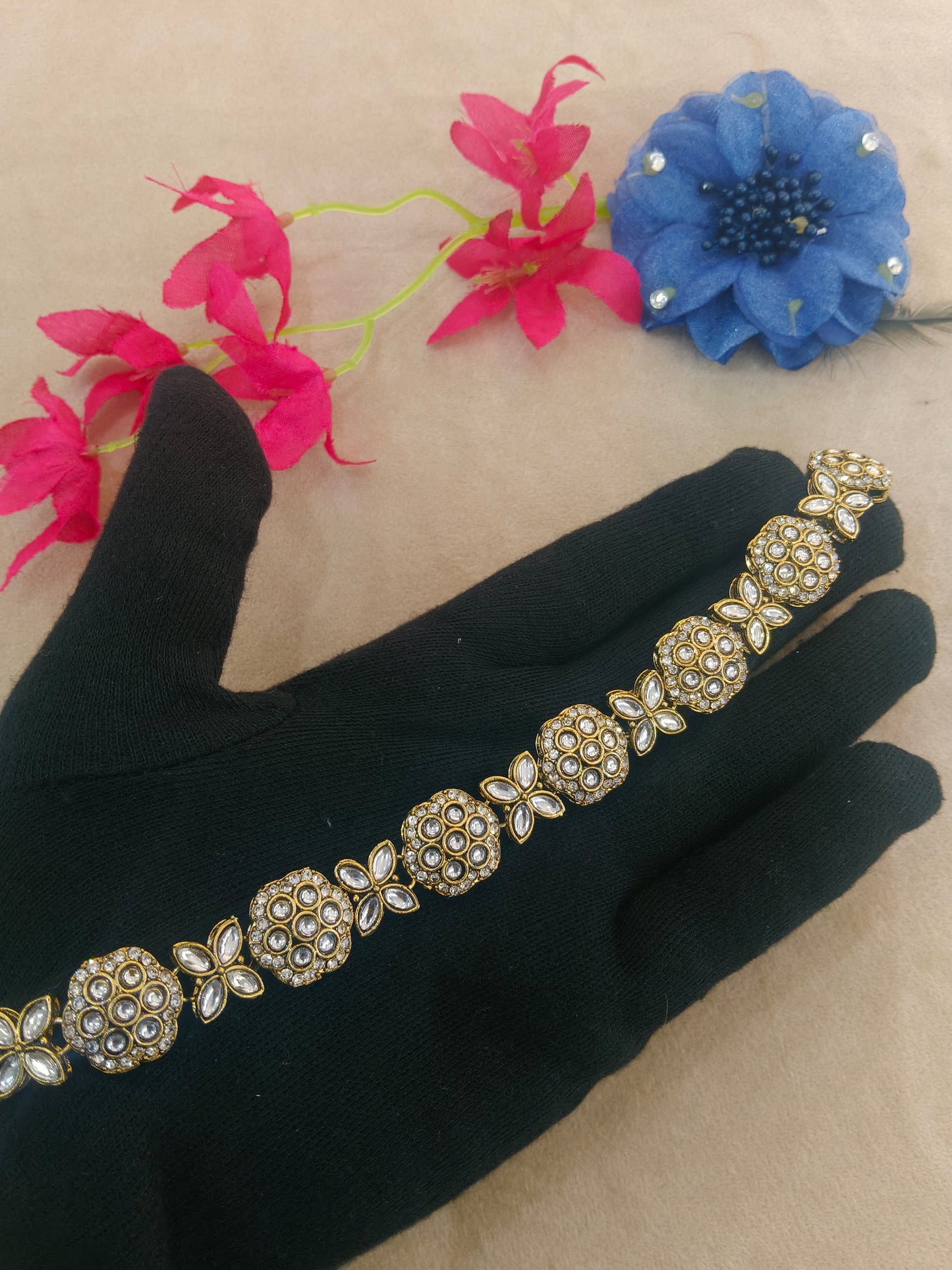 Gold White Headpiece Matha Patti sheesh fool Head Jewellery