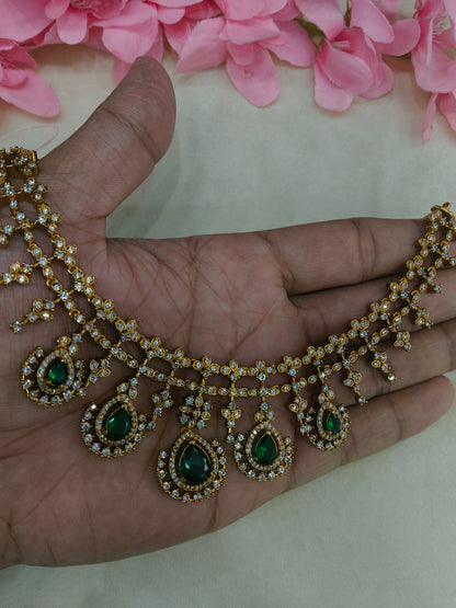 Antique Gold Green CZ Necklace Indian Jewellery Pvita  Set