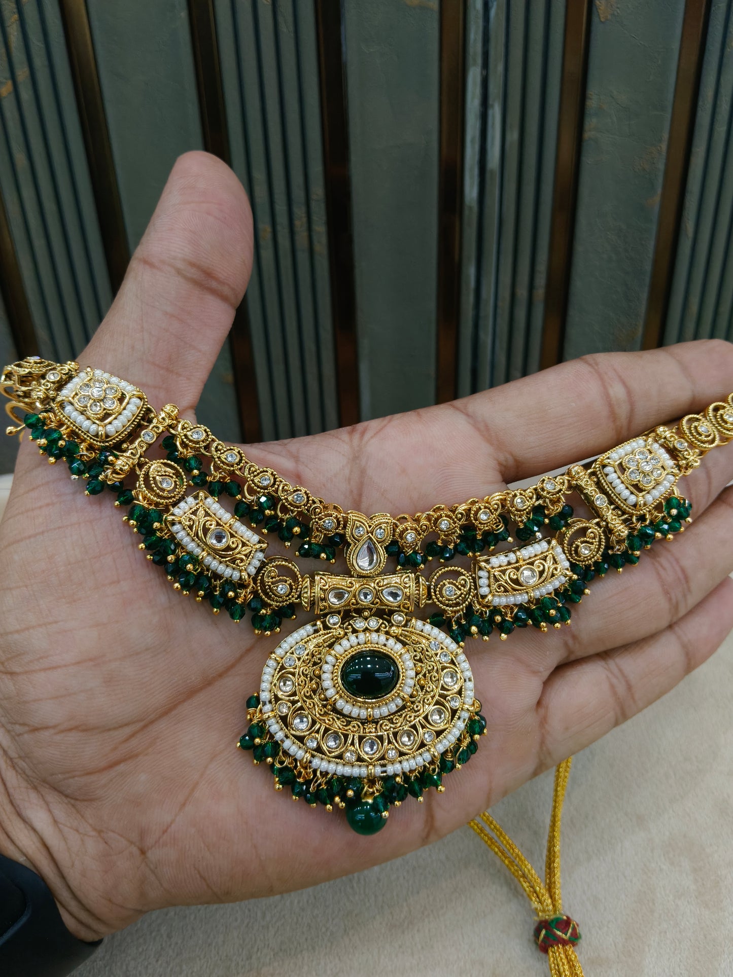 Green Kundan necklace Set/ kundan Indian jewellery kundan Alani sets