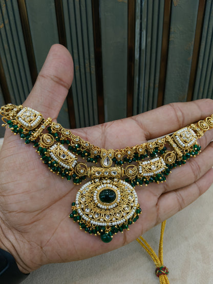 Green Kundan necklace Set/ kundan Indian jewellery kundan Alani sets