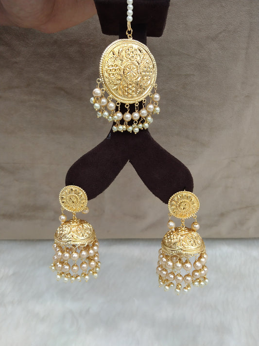Indian Earrings Jhumka Jadau Gold ivory Earrings Tikka /Indian Jhumka Tikka ruhi Set