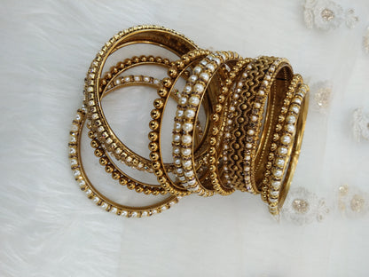 Indian bangles jewellery/Traditional bollywood jewellery/Antique gold bangles/Wedding bracelets