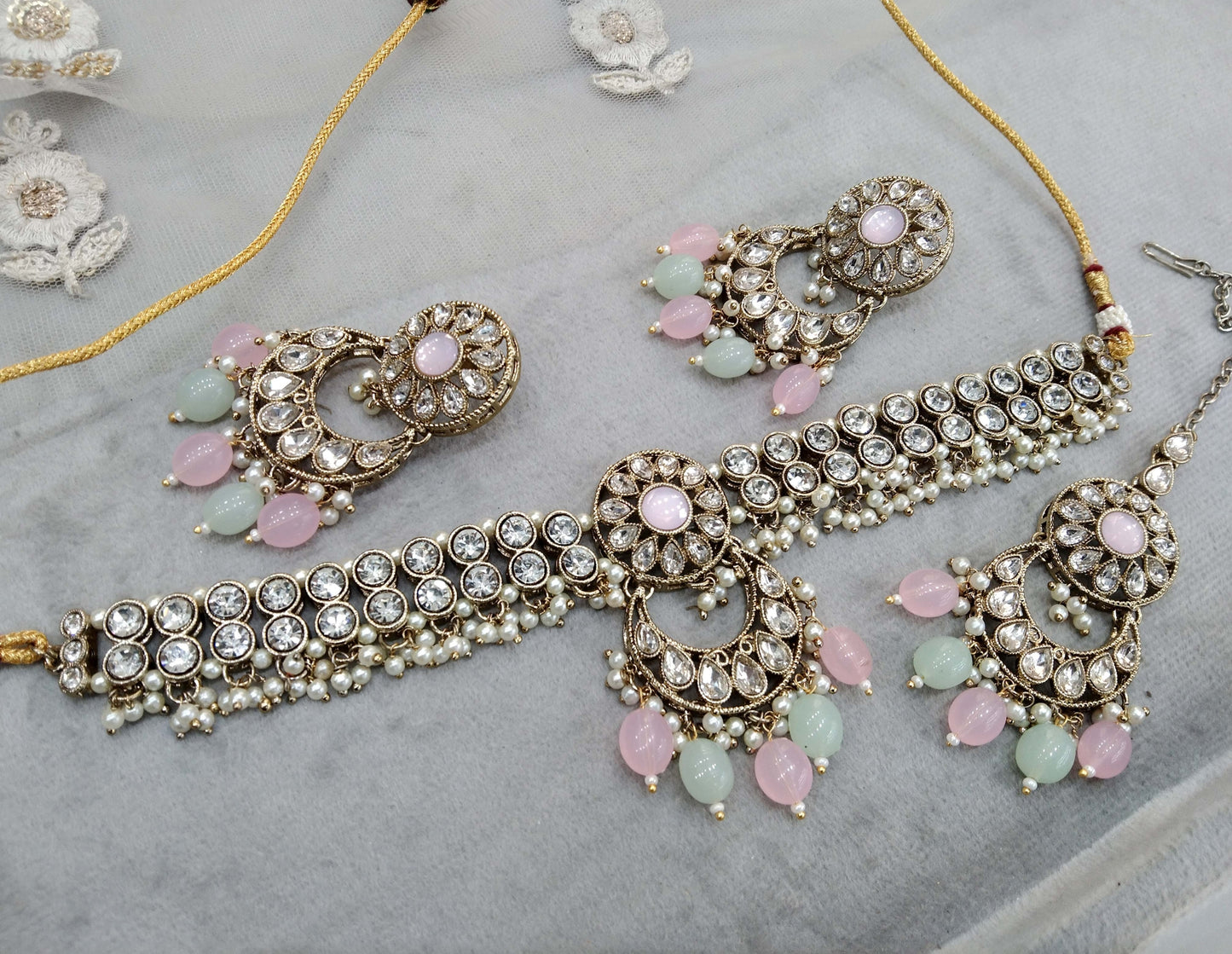 Choker Set / Antique gold mint pink choker Jewellery set/Indian kirty choker set