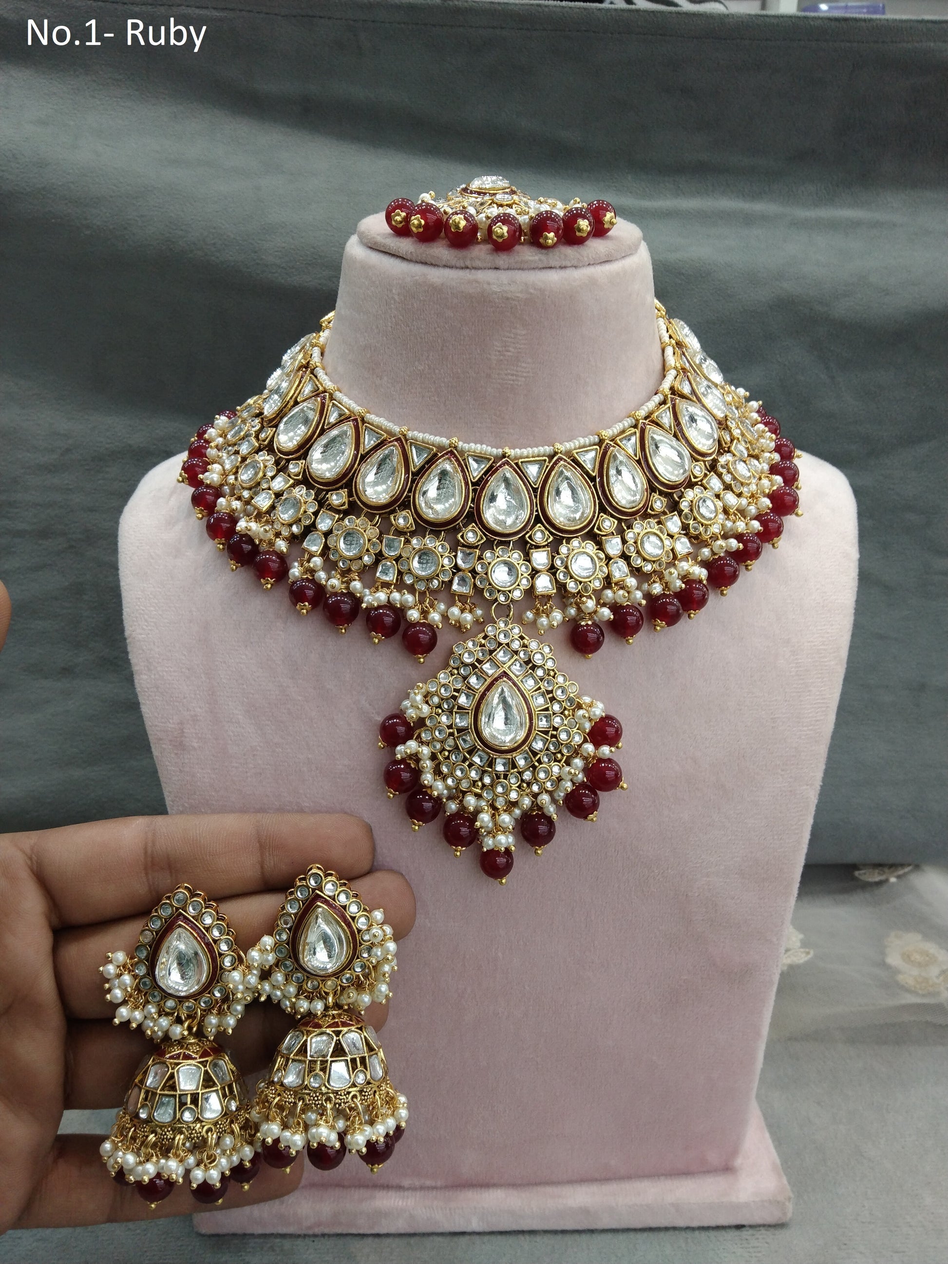 Gold maroon Kundan necklace Set/ Gold kundan Indian jewellery