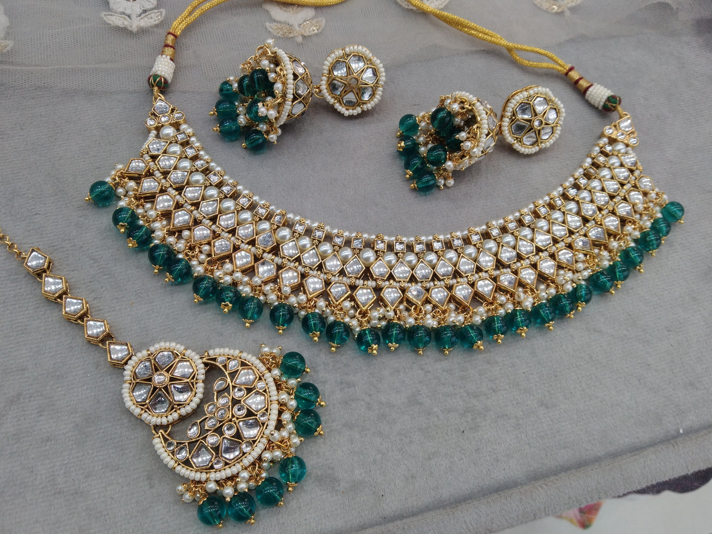 Gold rama green Kundan Necklace Set/ Gold kundan Indian jewellery kundan kiki sets