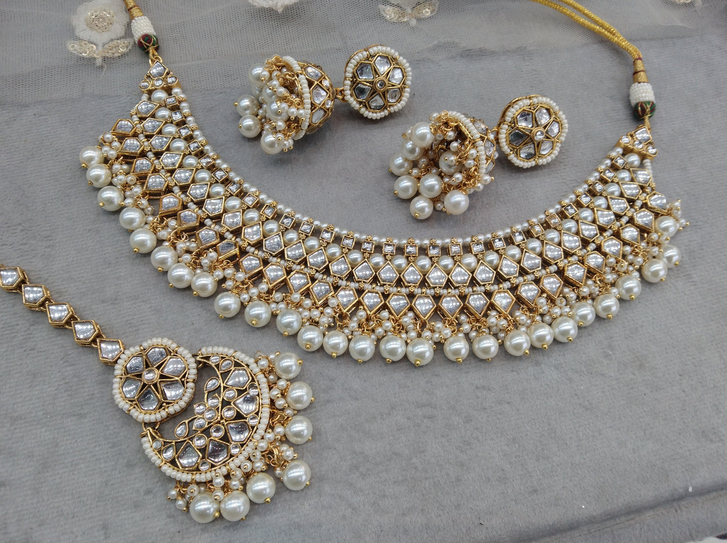 Ivory Gold white Kundan necklace Set/ Gold kundan Indian jewellery kundan kiki sets