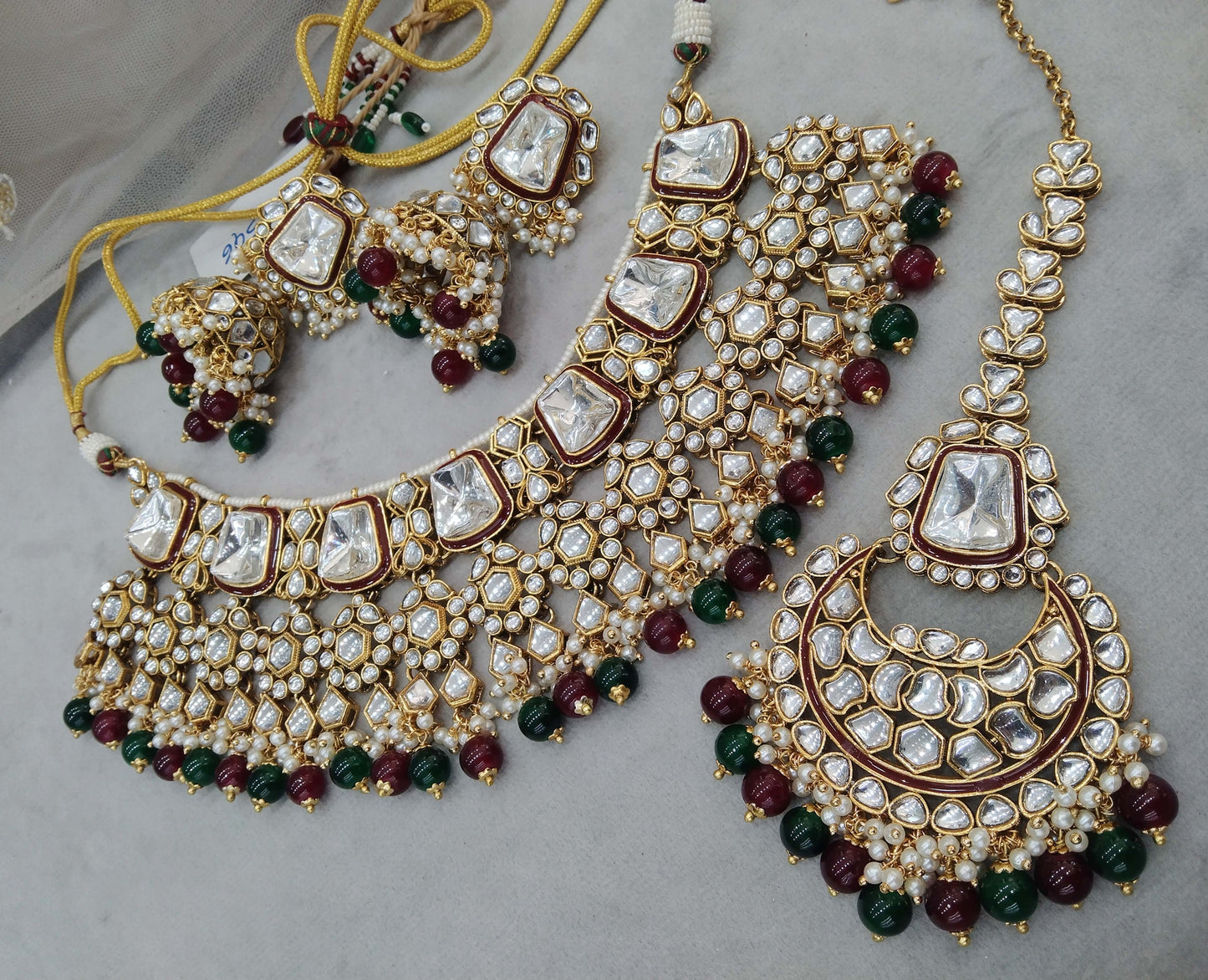 Gold maroon green Kundan necklace Set/ Gold kundan Indian jewellery kundan diwan sets