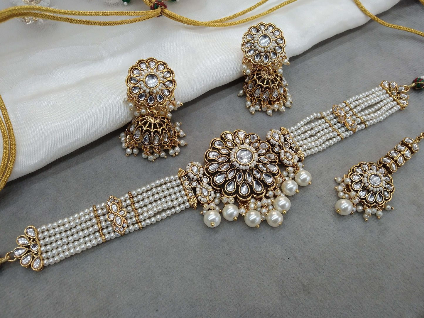 Gold White Choker Set Indian Jewellery Gold  Kundan choker Set/ kundan choker Setin Set