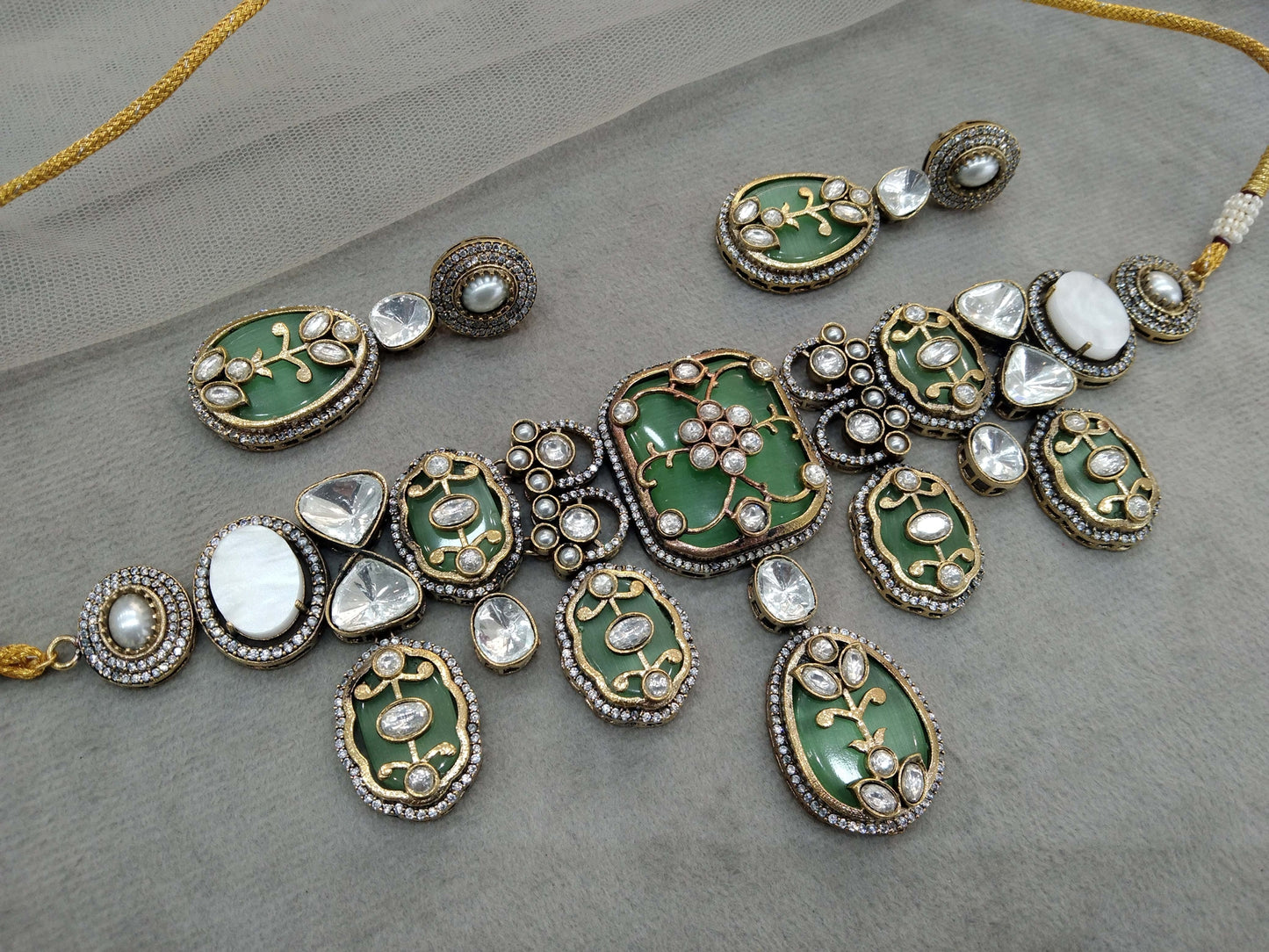 Choker Set Indian Jewellery Gold Pista Kundan choker Set/ kundan choker Mohini Set