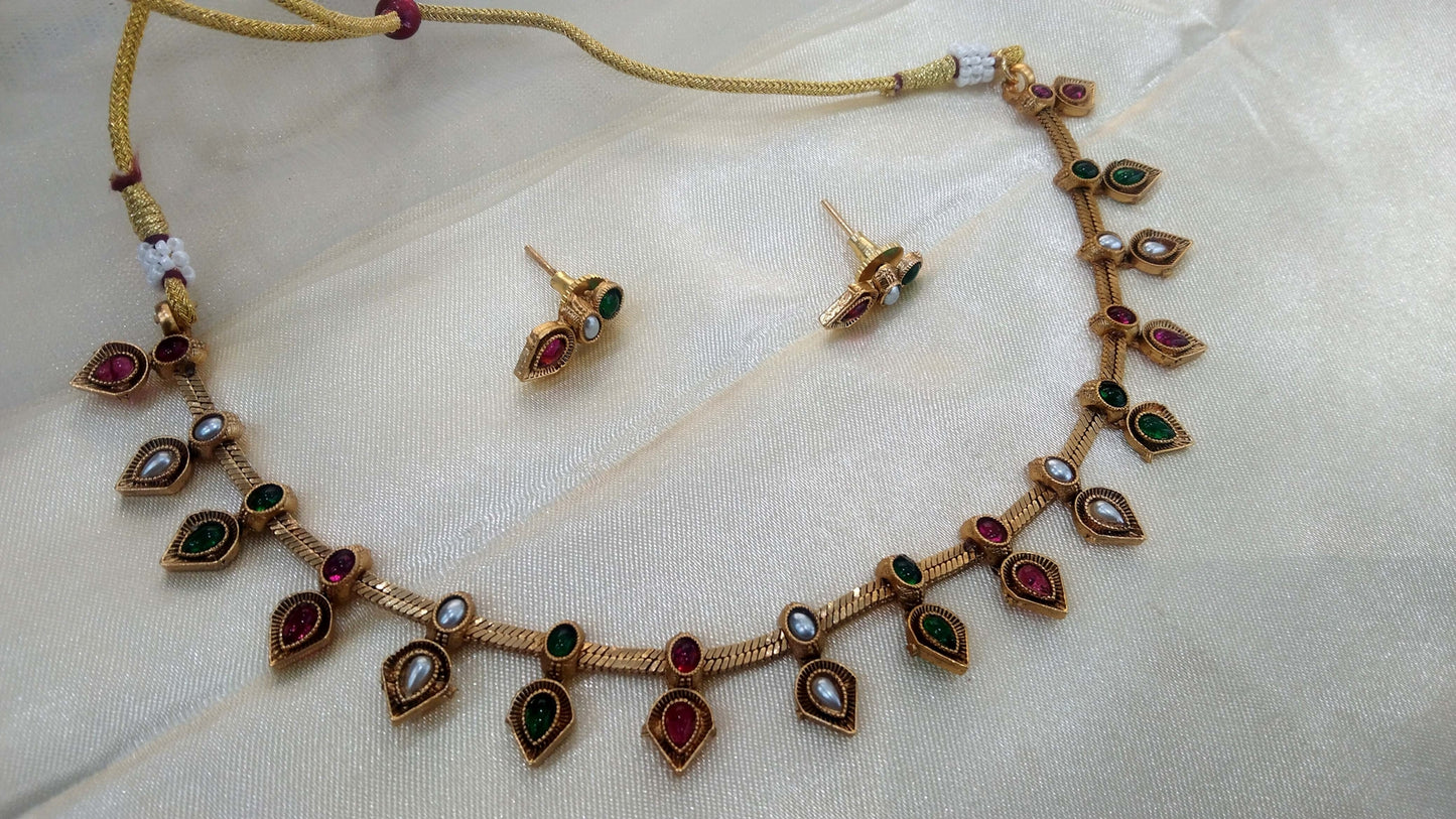 Gold polki Necklace Jewellery set/ Multicolor Gold Nacklace Nishka set