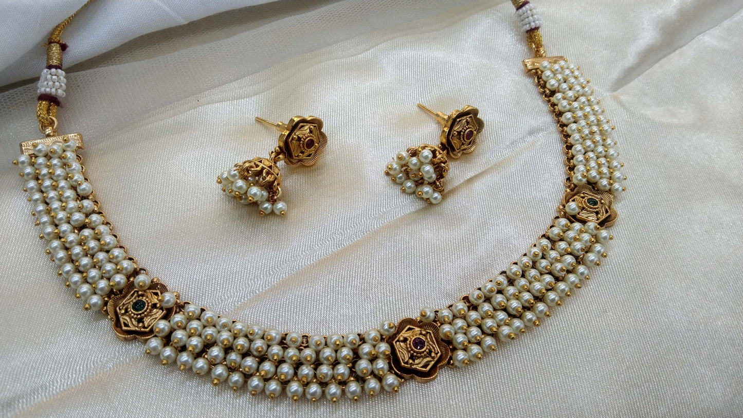 Gold polki Necklace Gold white Jewellery set/  Gold Nacklace Jasmin set