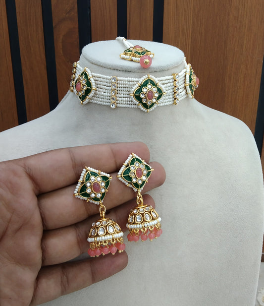 Gaajri Indian Jewellery  Kundan choker Solo Set