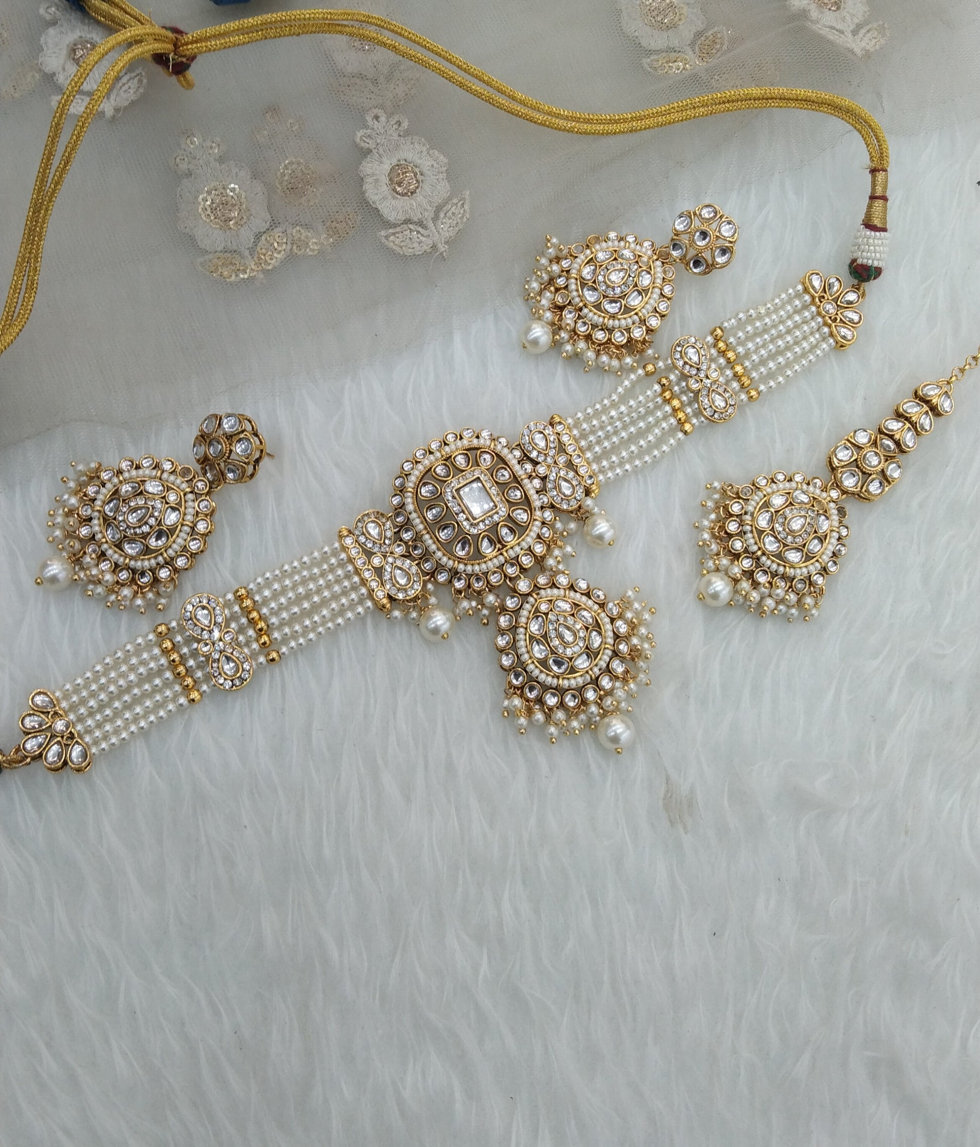 White Indian Jewellery Kundan choker Lavani Set – Glam Jewelrys