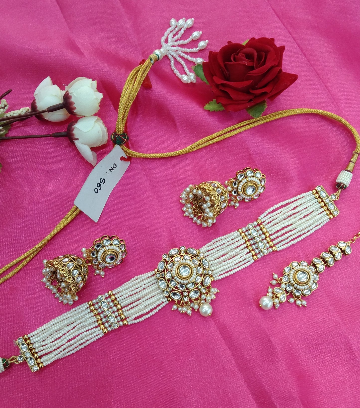 White Kundan Choker Jewellery Fanish Set