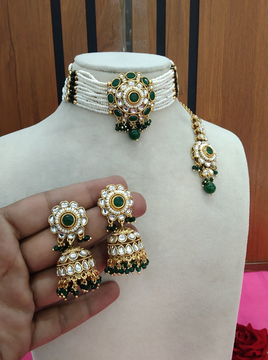 Green Kundan Choker Jewellery Fanish Set