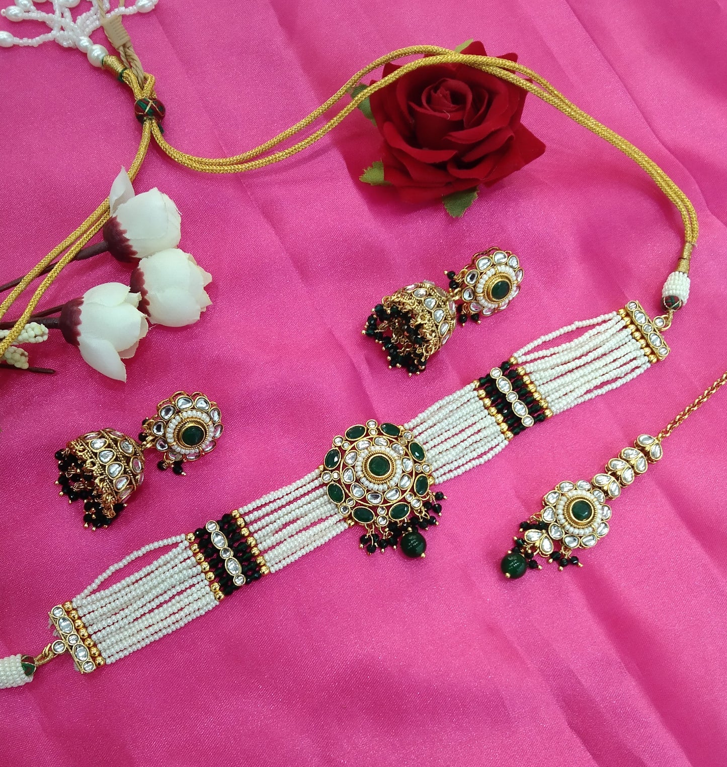 Green Kundan Choker Jewellery Fanish Set