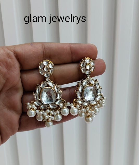 White Antique Gold Kundan Bollywood Indian Earrings Reet Set