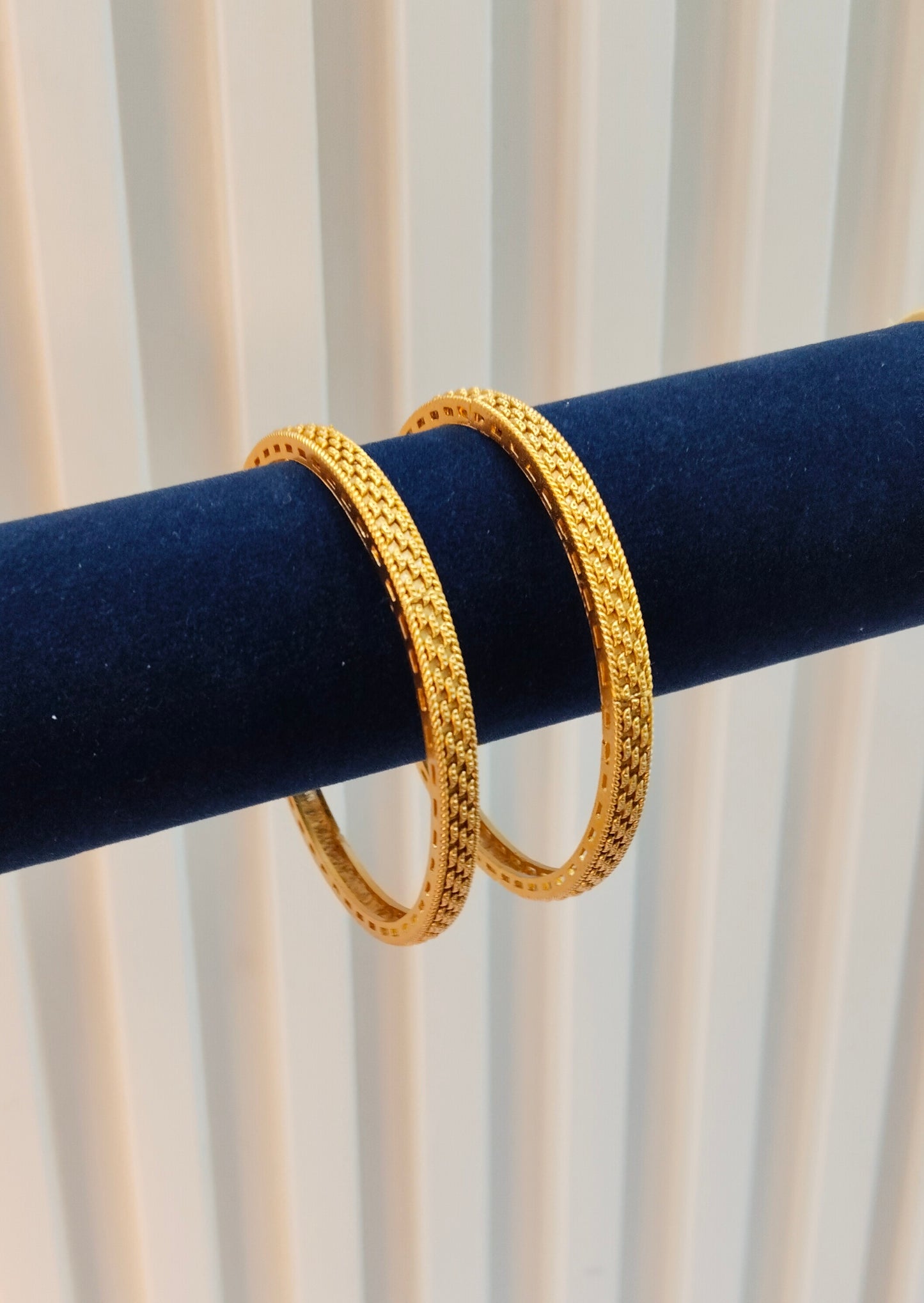 2.6 Size Indian bangles jewelry /Traditional bollywood jewelry/ gold bangles