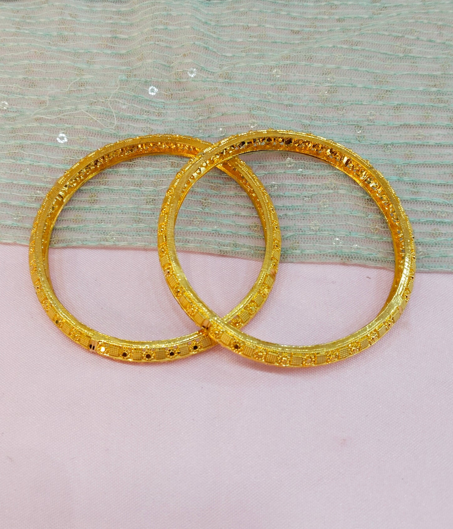 2.8 Size Indian bangles jewelry /Traditional bollywood jewelry/ Gold bangles