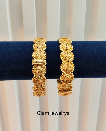 2.4 Size Indian bangles jewelry /Traditional bollywood jewelry/ Screw Gold bangles